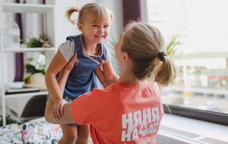 Франшиза Няня На Час — логотип